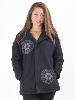 Manteau noir doublé polaire à motif sanskrit